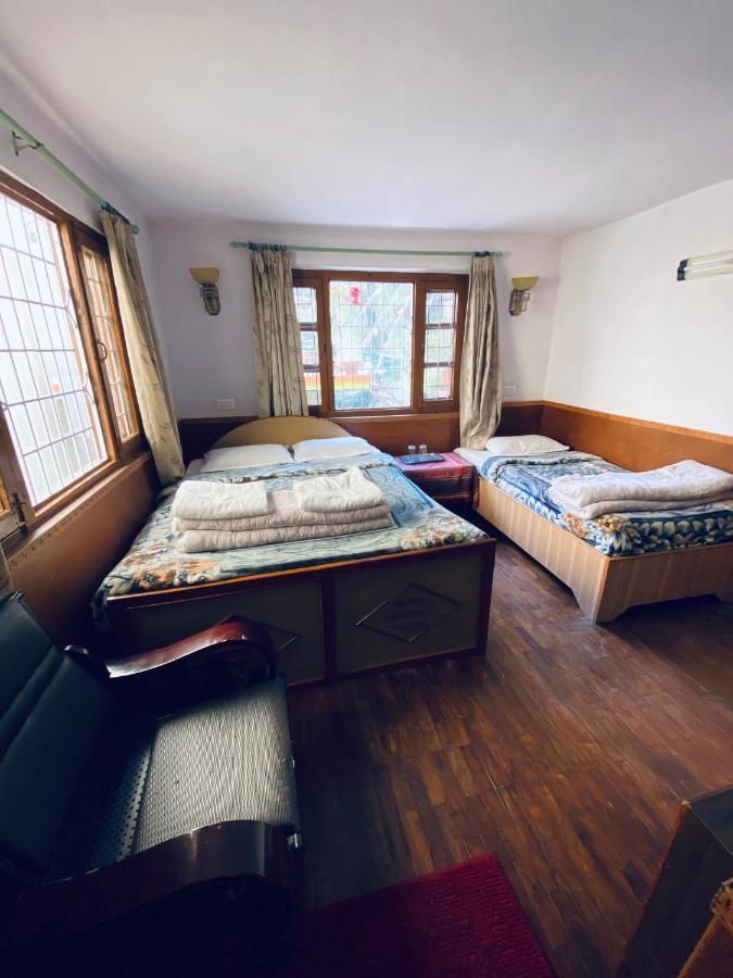 Souvenir Guest House Kathmandu Bagian luar foto